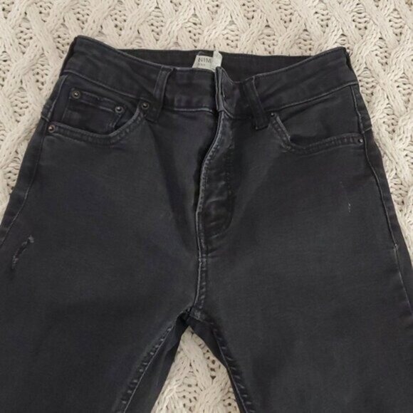 BERSHKA PORTUGAL "Push Up" Mid Rise Jeans - Picture 8 of 16